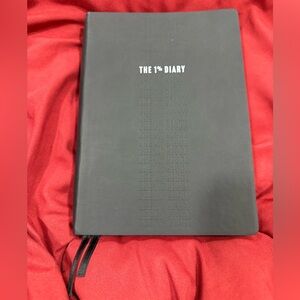 Black The 1% Diary Notebook
